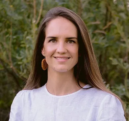 Dr Lilly Brown